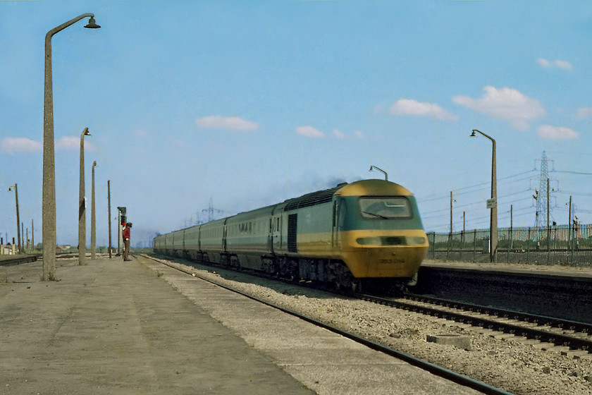 253014, unidentified down working, Severn Tunnel Junction station 
 HST set 253014 (power cars 43028 and 43029) accelerates through Severn Tunnel Junction after climbing out of the Severn Tunnel. The scream from the turbo chargers fitted to the Valenta engines was something very special. I can't help but feel that the HSTs lost just a little bit of their appeal when they were re-engined.