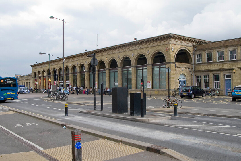 Frontage, Cambridge station 
 Cambridge station is a finely designed Grade II listed building with its long classical faade and porte-cochre that was, unfortunatly, partially filled in during the twentieth centuary. There is some debate as to the designer of the structure but it is generally agreed that it should be attributed to both Sancton Wood and Francis Thompson. 
 Keywords: Frontage Cambridge station