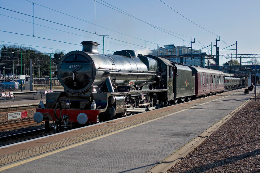 45593, 10.19 Southall WCR-Carnforth Steamtown (5M43, 23L), Northampton station 
 On this fine November day 45593 'Bahamas' should have been working a charter from St. Pancras to Nottingham. Unfortunately, the charter had been cancelled (I suspect due to poor loadings, yet to be confirmed) so West Coast Railways sent the locomotive back from its Southall depot to its Carnforth headquarters. It is seen passing through Northampton station leading a support coach running as, rather oddly, 5M43. 
 Keywords: 45593 10.19 Southall WCR-Carnforth Steamtown 5M43 Northampton station Bahamas