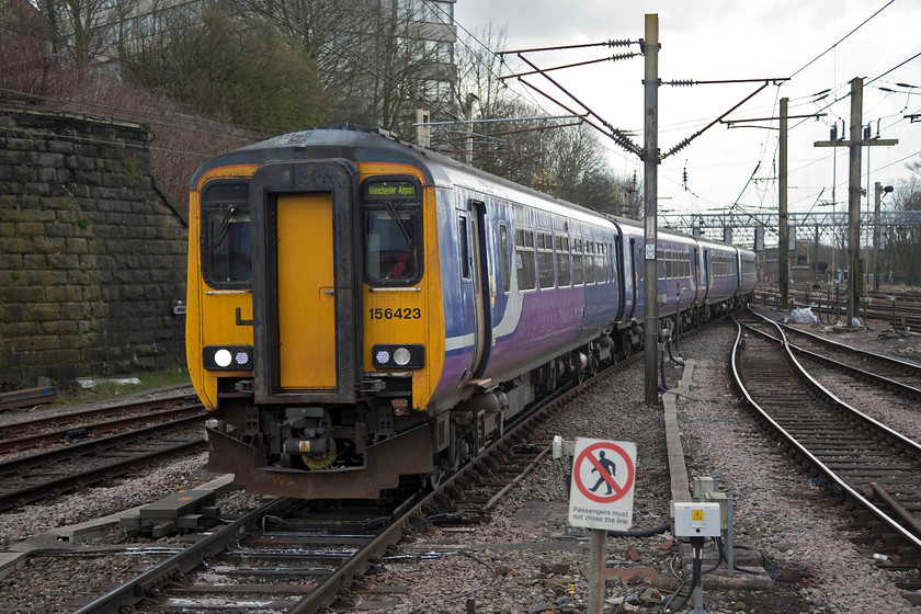 156423 & 156426, NT 11.38 Preston-Preston ECS (5U69), Preston station 
 A short ECS move at Preston station. 156423 and 156426 have made the out and back journey as 5U69. They are seen returning to the station ready to work their next train to Manchester Airport. 
 Keywords: 156423 156426 ECS 5U69 Preston station