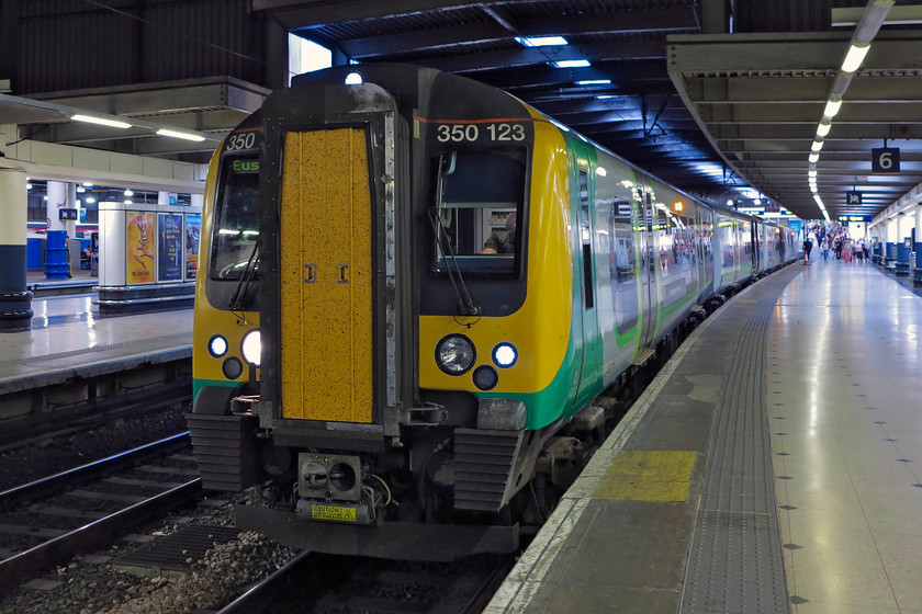 350123, LN 19.49 London Euston-Birmingham New Street (1Y79, 4L), London Euston station 
 350123 waits at platform six to form the 19.49 London Euston to Birmingham New Street. My wife and I took this 1Y79 service back to Northampton after our lovely day out. 
 Keywords: 350123 1Y79 London Euston station