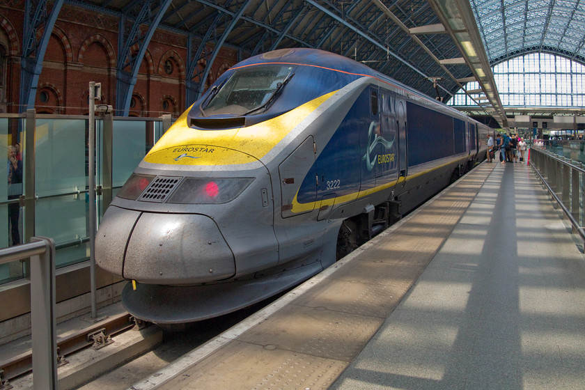 373022, ES 12.58 London St.Pancras International-Brussls Midi (9132), London St 
 Under the grandiose train shed at St. Pancras International 373022 waits to leave working the 12.58 to Brussels Midi. My family and I travelled on this service all the way to the Belgium capital. The comfort and ride of these 373s is quite superb. So much so, that I did not get out of my seat to stretch my legs for the whole journey. Unfortunately, the Wifi was not working meaning my son was not the happiest man on the train! 
 Keywords: 373022 12.58 London St.Pancras International-Brussls Midi 9132 London St. Pancras International station