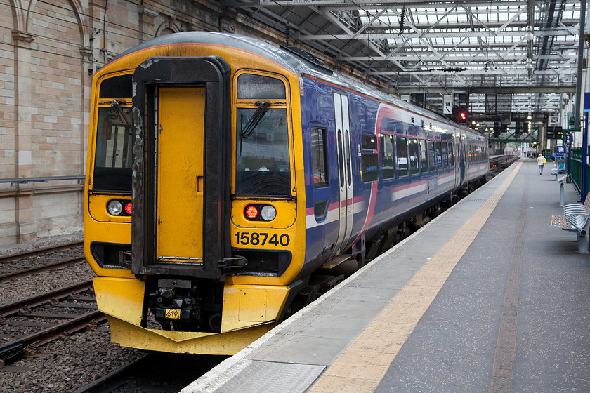 158740, SR 18.54 Edinburgh Waverley-Tweedbank (2T58), Edinburgh Waverley station 
 158740 occupies the eastern end of platform seven. It will work the 18.54 to Tweedbank in about an hour's time. 
 Keywords: 158740 18.54 Edinburgh Waverley-Tweedbank 2T58 Edinburgh Waverley station