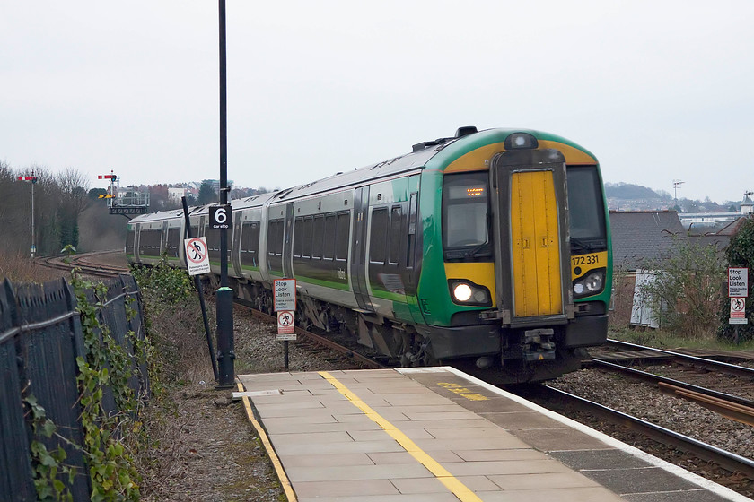 172331, LM 13.46 Dorridge-Worcester Foregate Street (2V32, 1L), Worcester Foregate Street station 
 172231 drifts down into Worcester Foregate Street with the terminating 13.46 service from Dorridge. This train will have a relatively short dwell time, enough for the crew to change ends and will then return back towards Birmingham again. 
 Keywords: 172331 2V32 Worcester Foregate Street station