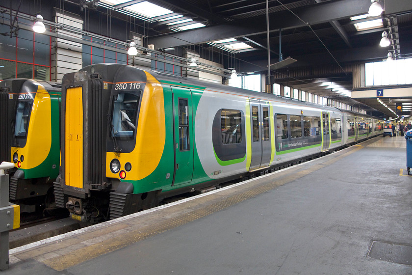 350116, LM 08.14-Birmingham New Street-London Euston (1W70,RT), London Euston station 
 350116 sits on the stops at London Euston having arrived with the 08.14 1W70 from Birmingham New Street. My wife and I travelled down on this train from Northampton. 350375 sits at the adjacent platform. 
 Keywords: 350116 1W70 London Euston station