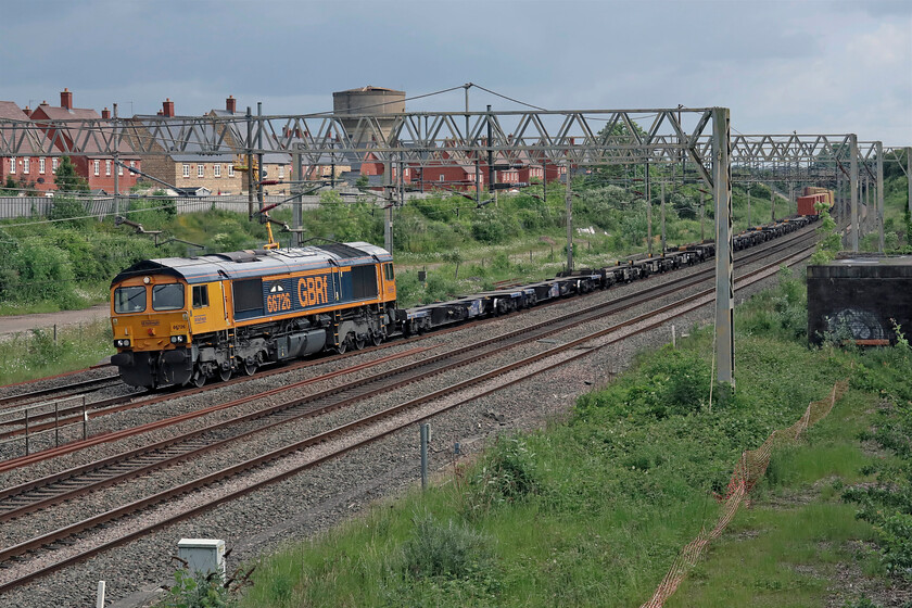 4. 66726 , 12.18 London Gateway-Hams Hall (4M47, 16L), site of Roade station