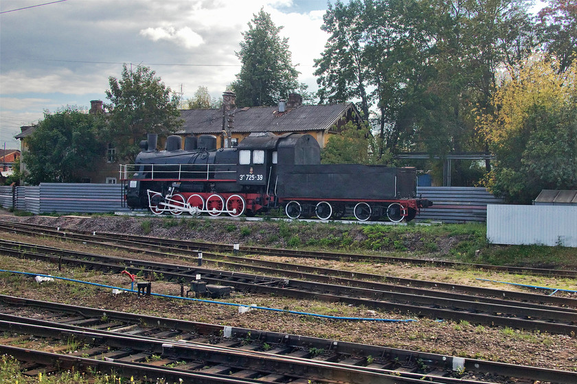 3m 725 39, preserved, Tver station 
 A number of stations we passed included a former Soviet era steam locomotive on display as a reminder of the heritage of Russian railways. On the approach to Tver station an 0-10-0 locomotive, painted in black with red lining sits on a raised section of track. It carries the number 3m 725 39 but I have not been able to find anything out about this loco., if anybody can furnish me with any further information I would appreciate it. 
 Keywords: 3m 725 39 preserved Tver station