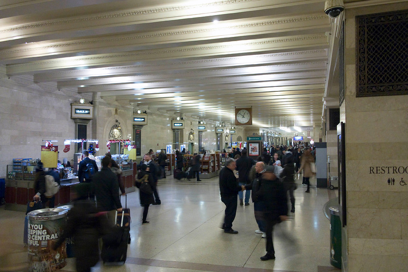 Concourse, New York-Grand Central station 
 Part of the extensive concourse at Grand central station. The entrances to the platforms (tracks) are off to the left. With no barriers or staff to check tickets, access to them was a straightforward affair. 
 Keywords: Concourse New York-Grand Central station