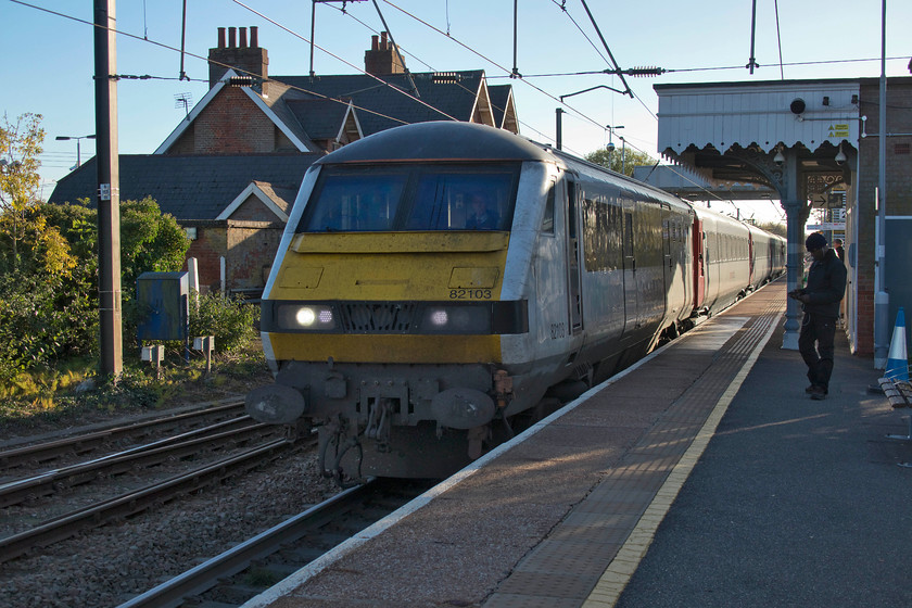 82103 & 91012, GA 14.30 London Liverpool Street-Norwich (1P36, RT), Diss station 
 DVT 82103 leads the 14.30 Liverpool Street to Norwich into Diss station with 90012 'Royal Anglian Regiment' doing all the work at the rear. I took this train back to Norwich, a journey of just over 15 minutes. Failures on this line are not so frequent now as they have been in the past and it was usually to do with the DVT and its DUPLEX systems. 
 Keywords: 82103 91012 GA 14.30 London Liverpool Street-Norwich 1P36 Diss station