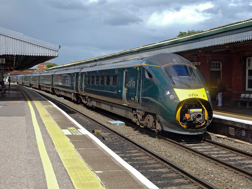 802103, GW 14.35 London Paddington-Plymouth (1C85, RT), Westbury station 
 In the same way that some Pendolinos sometimes are operated with their nose covers open on the WCML some of GWR's IETs also run in this iefficent manner. 802103 arrives at Westbury station working the 1C85 14.35 Paddington to Plymouth service. 
 Keywords: 802103 14.35 London Paddington-Plymouth 1C85 Westbury station GWR IET