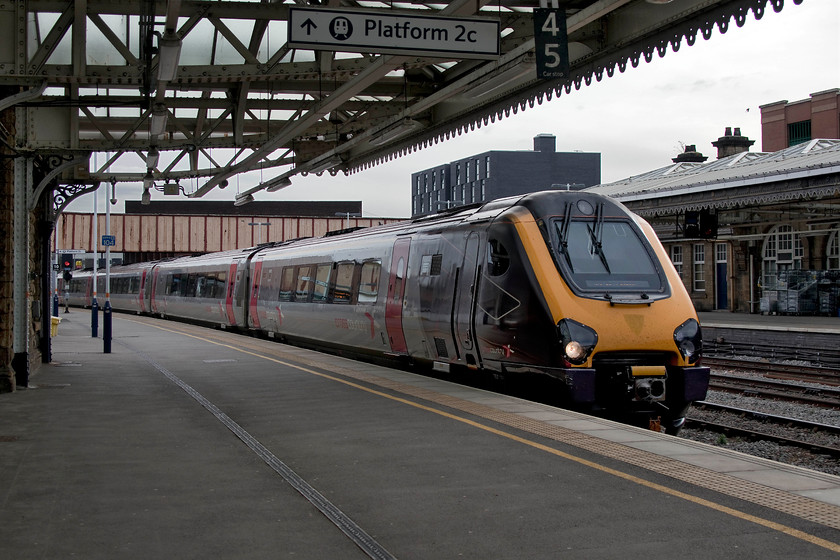 221141 XC 09.25 Plymouth-Glasgow Central (1S47, 1L), Sheffield station 
 221141 arrives at Sheffield station with the 09.25 Plymouth to Glasgow Central. It is arriving at platform two, with platform one seen in the background. For many years, one was out of passenger use but was resurrected when the station was renovated because of increasing passenger numbers in 2006. The station is set to undergo a further and substantial expansion with the arrival HS2. 
 Keywords: 221141 09.25 Plymouth-Glasgow Central 1S47 Sheffield station