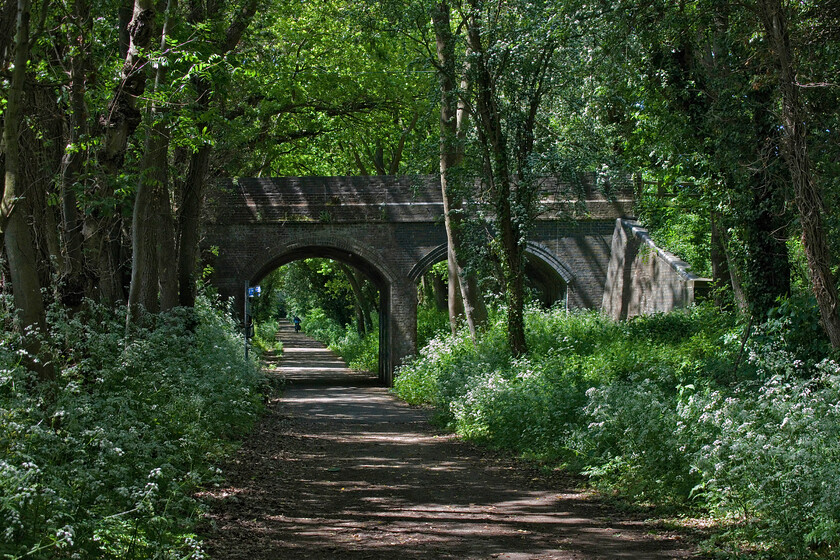 Cherry Tree Lane (formally Wood End Lane) bridge 
 There were several clues on the walk between Harpenden and Hemel Hempstead suggesting that the Lickey Line could well have been double track in certain sections including this double arch bridge that carried Cherry Tree Lane over the railway. In addition, the bridge that carried the M1 over the line was wide enough to accept two lines. 
 Keywords: Cherry Tree Lane formally Wood End Lane bridge