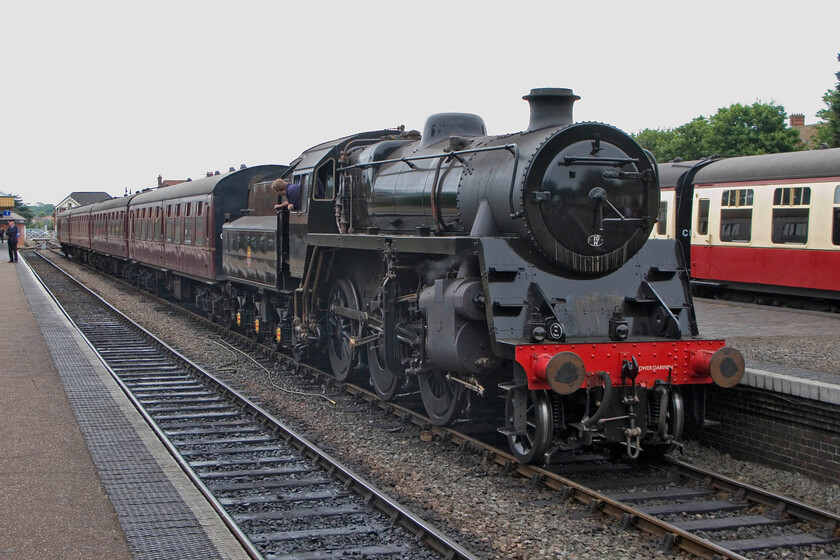 76084, 10.30 Sheringham-Holt, Sheringham station 
 Standard Class 4MT 76084 has only entered traffic in the last few days after an extensive rebuild that has taken many years to complete. It is seen here leaving Sheringham station with the 10.30 service to Holt. 
 Keywords: 76084 10.30 Sheringham-Holt Sheringham station Standard Class 4MT