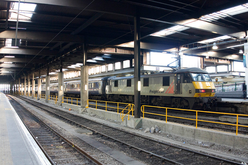 90044, CS 20.44 Inverness, Aberdeen, Fort William-London Euston sleeper (1M16), London Euston station 
 90044 sits on the blocks at London Euston having arrived with the Caledonian Sleeper earlier in the morning. For such a prestigious train I always think that seeing a dull and grey liveried Freightliner branded Class 90 seems somewhat of a let-down. 
 Keywords: 90044 20.44 Inverness Aberdeen Fort William-London Euston sleeper 1M16 London Euston station