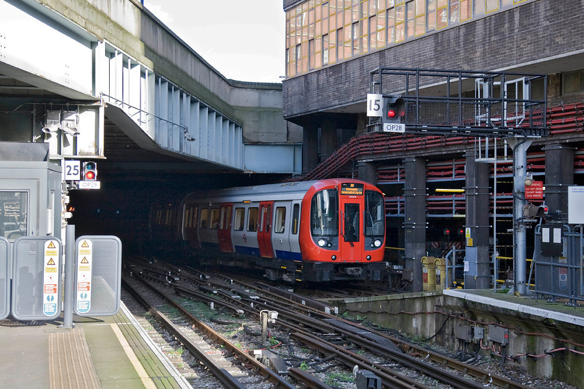 21348, a Hammersmith & City Line working to Hammersmith, Edgware Road TfL station 
 S Stock car 21348 leads a Hammersmith and City line service into Edgware Road station. Whilst these units that were introduced two years ago represent a major step forward for Londoners in terms of their travelling comfort they do not have the same character as the stock that they have replaced. However, it's easy for me to say that as I am only an occasional user of TfL underground trains! 
 Keywords: 21348 Hammersmith & City Line working to Hammersmith Edgware Road TfL station