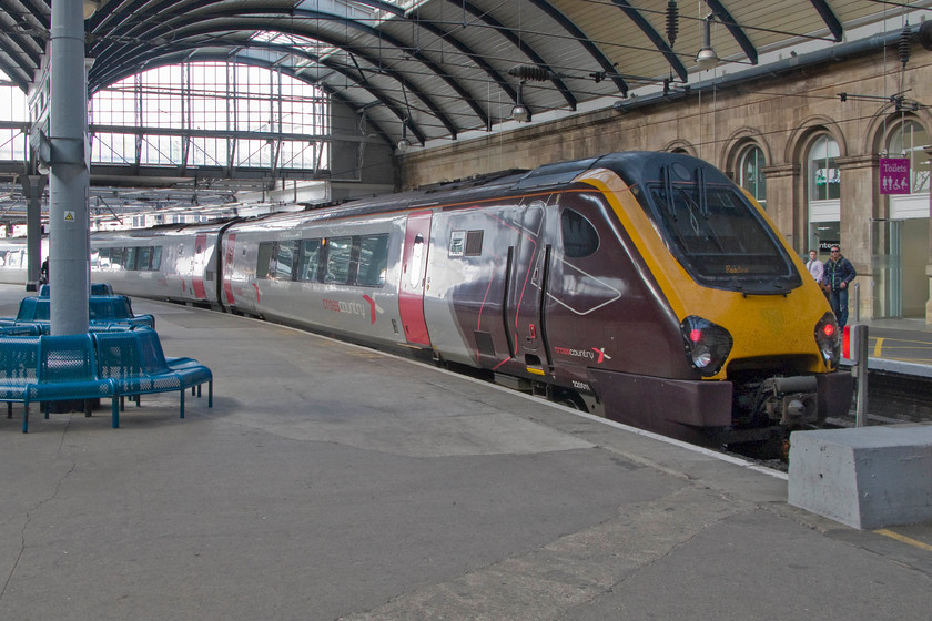 220011, XC 12.35 Newcastle-Reading (1V89), Newcastle station 
 Newcastle station has a number of south-facing bay platforms all of which are sharply curved. 220011 stands at platform eleven ready to work the CrossCountry 1V89 12.35 to Reading. 
 Keywords: 220011 12.35 Newcastle-Reading 1V89 Newcastle station Cross Country Voyager