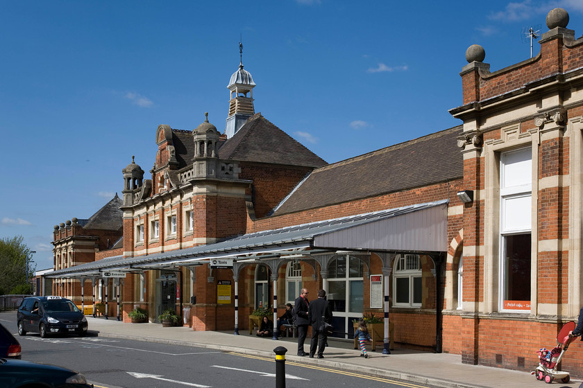 Frontage, Colchester station 
 The station frontages of Colchester could not be more different. The southern side, seen here, is a classical structure typical of the Eastern counties that was built in 1865 to replace an earlier structure. The northern frontage is a concrete monstrosity dating from the 1960s and is not one of British Railway's finest buildings! 
 Keywords: Frontage Colchester station