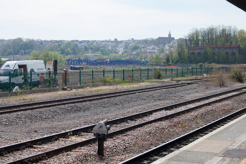 Site of Bristol Bath Road depot 
 A scene that has dramatically changed from when I cut my spotting teeth at Bristol Temple Meads in the 1970s. The flat land beyond the fence was the site of Bristol Bath Road depot, that was the home to in impressive allocation of motive power. There had been a depot at this location in various forms since the Bristol and Exeter Railway first opened one. There have been various plans for the waste land since demolition, but none have yet to come to fruition. 
 Keywords: Site Bristol Bath Road depot