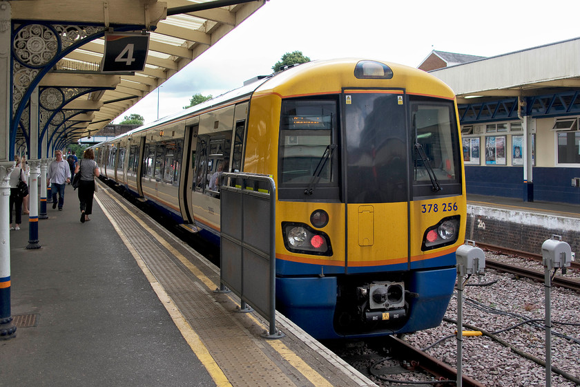 378256, LO 10.40 Richmond-Stratford (2N49, 1L), Richmond station 
 London Overground's 376256 waits at Richmond's platform four with the 10.40 to Stratford. My wife, son and I took this train as far as Willesden Junction where we changed for the short journey back south to Shepherd's Bush. These functional units offer incredible views through the entire length of the train when on a completely straight section of track having no gangwayed coach interconnections. 
 Keywords: 378256 10.40 Richmond-Stratford 2N49 Richmond station