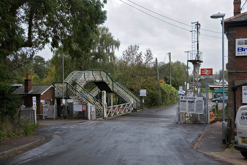 21. Level crossing, Brundall