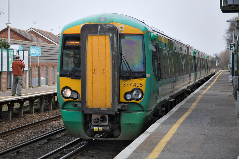 377405, SN 13.33 Brighton-Southampton Central, Southbourne station 
 Hopefully, Andy has captured a decent photograph from the other platform at Southbourne station; certainly, it will be less head-on than mine! Southern's 13.33 Brighton to Southampton Central service passes at speed worked by Electrostar 377405. 
 Keywords: 377405 13.33 Brighton-Southampton Central Southbourne station Southern Electrostar