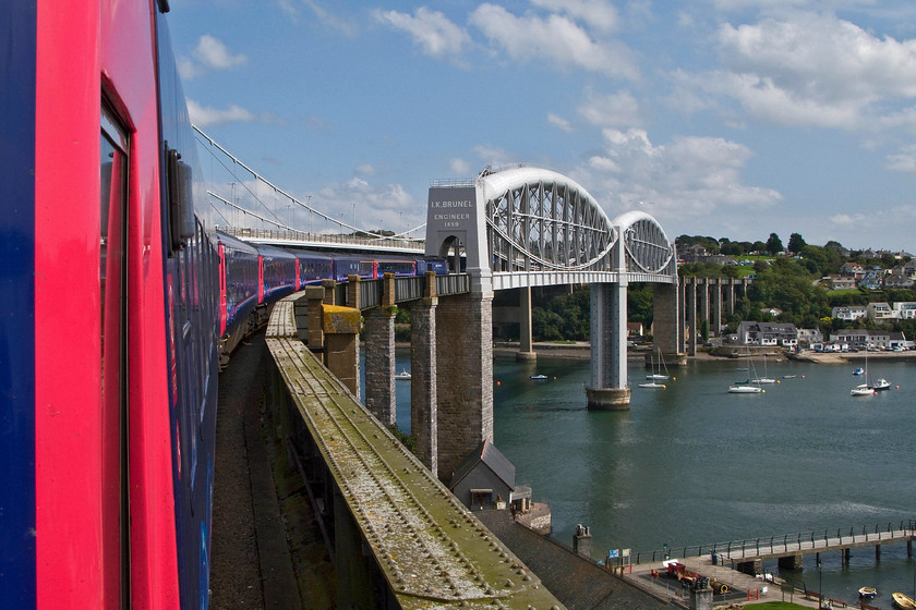 43133, 10.06 London Paddington-Penzance, `The Cornish Riviera` (1C77), Royal Albert bridge 
 An iconic train crosses and equally iconic structure. The 1C77 Cornish Riviera enters the Roayl Duchy and is about to pass through Saltash station. 
 Keywords: 43133 10.06 London Paddington-Penzance, `The Cornish Riviera` 1C77 Royal Albert bridge