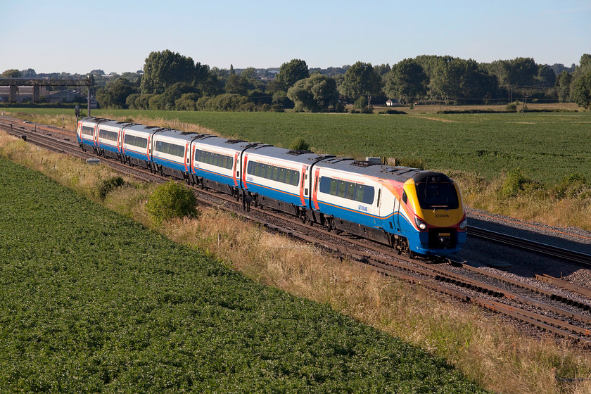 222006, EM 17.29 Sheffield-London St. Pancras (1C70, 1L), Harrowden Junction 
 222006 'The Carbon Cutter' approaches Harrowden Junction working the 17.29 Sheffield to London St. Pancras. Close examination of this picture reveals a new piece of infrastructure that had been installed over the previous night. To the far left, as the track goes out of shot, there is a large piling that has been sunk in the trackside. This will take one of the new electrification masts in connection with the upgrading of the MML. 
 Keywords: 222006 1C70 Harrowden Junction