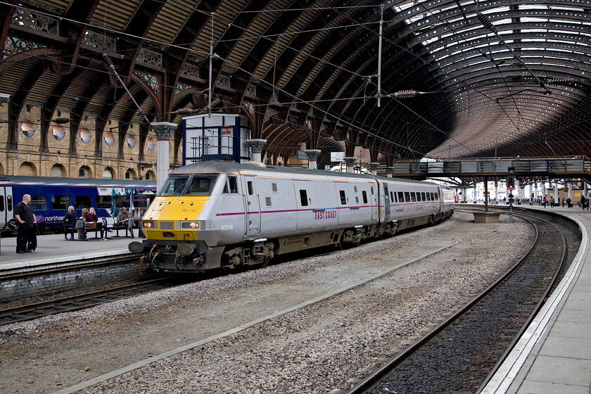 82218, GR 10.00 Edinburgh Waverley-London King's Cross (1E10), York station 
 The DVTs are seldom photographed with the Class 91s at the other end being of more interest to the enthusiast. However, when the opportunity arises I tend to record the DVTs as they are as much a part of our network as anything else. 82218 leads the 10.00 Edinburgh Waverley to King's Cross 1E10 service into York. 
 Keywords: 82218, GR 10.00 Edinburgh Waverley-London King's Cross (1E10), York station