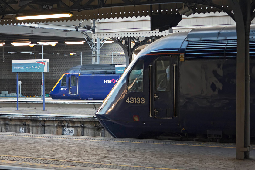 43155, GW 14.02 London Paddington-Bristol Temple Meads (1C17) & 43133, GW 12.00 Bristol Temple Meads-London Paddington (1A16), London Paddington station 
 Two HSTs at London Paddington. In the background, 43155 'The Red Arrows 50 Seasons of Excellence' will leave with the 1C17 14.02 to Bristol temple Meads. Meanwhile, in the foreground, 43133 has arrived at the rear of the 12.00 from Bristol. 
 Keywords: 43155 14.02 London Paddington-Bristol Temple Meads 1C17 43133 12.00 Bristol Temple Meads-London Paddington 1A16 London Paddington station