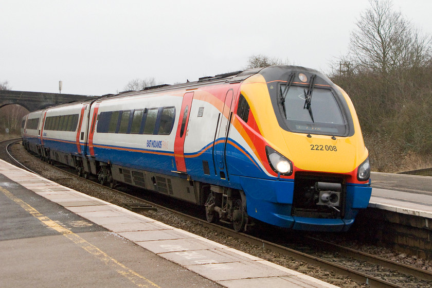 222008, EM 11.16 Corby-London St. Pancras (1P34), Wellingborough station 
 Against a gloomy, grey and photographically flat sky, 222008 arrives at Wellingborough working the 11.16 Corby to St. Pancras train. I am not a fan of these Meridians and their Voyager cousins for that matter, but they have served the MML well over the last few years being infinitely better than the wholly inadequate class 170s that they replaced in 2004. 
 Keywords: 222008 11.16 Corby-London St. Pancras 1P34 Wellingborough station