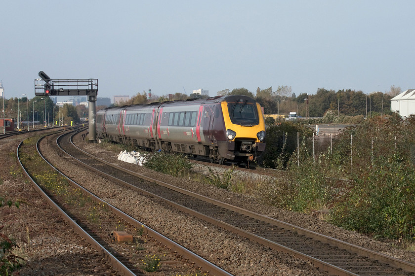 220003, XC 07.00 Edinburgh Waverley-Reading (1V85, 5L), Tyseley station 
 Cross Country's 220003 has just left Birmingham New Street and is climbing away from the city with the 07.00 Edinburgh to Reading service. Notice the minaret of the Central Jamia Mosque in Small Heath rising above the second coach of the train. 
 Keywords: 220003 07.00 Edinburgh Waverley-Reading1V85 Tyseley station