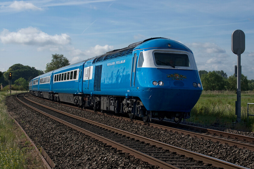 43055, outward leg of the Settle & Carlisle Pullman, 06.49 Bristol Temple Meads-Carlisle (1Z14, 28L), King's Sutton SP491367 
 HST power car 43055 looks stunning in Nanking blue with its matched set of Mk.III vehicles as it passes King's Sutton on the Northamptonshire/Oxfordshire border. Running exactly an hour late at this point in its journey the former East Midlands HST power car is leading the outward leg of 'The Settle and Carlisle Pullman' that was due to have left Bristol at 06.49 but eventually got away at 07.35 following the rectification of a braking issue. 
 Keywords: 43055 The Settle & Carlisle Pullman 06.49 Bristol Temple Meads-Carlisle 1Z14 King's Sutton SP491367 HST Pullman