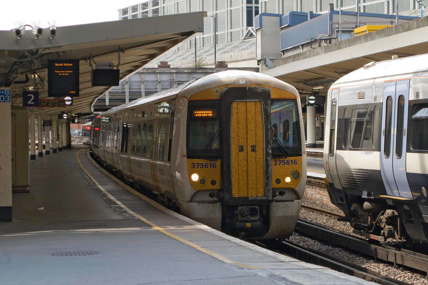 375616, SE 10.22 Dover Priory-London Victoria (1P28) & 465047, SE 11.36 Orpington-London Victoria (2D56), London Victoria station 
 From my permitted spot at the gateline of platform two of Victoria station 375616 arrives with the 10.22 from Dover Priory. Next to it, 465047 has arrived a little earlier with the 11.36 from Orpington. 
 Keywords: 375616 10.22 Dover Priory-London Victoria 1P28 465047 11.36 Orpington-London Victoria 2D56 London Victoria station Networker SouthEast Trains