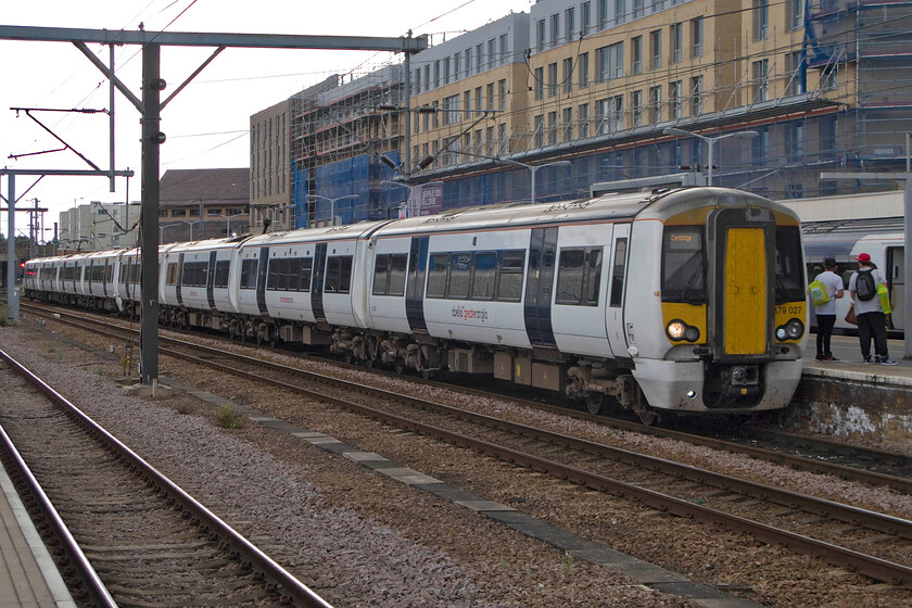 379027, LE 14.28 London Liverpool Street-Cambridge (2H36), Cambridge station 
 379027 and another four-car fellow Electrostar completes its journey at Cambridge having worked the 14.28 from King's Cross. These technologically advanced units have been in operation for some three years now and have a proven reliability record to date. One of the units (379013) is currently being developed to run entirely on battery power in an experimental program between Network Rail and their owner Akiem. 
 Keywords: 379027 14.28 London Liverpool Street-Cambridge 2H36 Cambridge station Abellio Great Anglia Electrostar