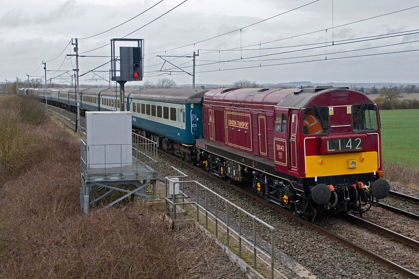 20142, 20007, 20205, 43480 & 43468, 11.36 Wembley Yard-Carnforth North Junction (5Z60, 17E), Milton crossing 
 20142 'Sir John Betjeman' is seen at the rear of the 11.36 Wembley Yard to Carnforth North Junction empty stock move passing Milton crossing just north of Roade on the 'old' route via Weedon. Leading the train are Railadventure HST power cars 43480 and 43468 with 20007 and 20205 sandwiched in between the stock and the HSTs. 
 Keywords: Sir John Betjeman 20142 20007 20205 43480 43468,11.36 Wembley Yard-Carnforth North Junction 5Z60 Milton crossing