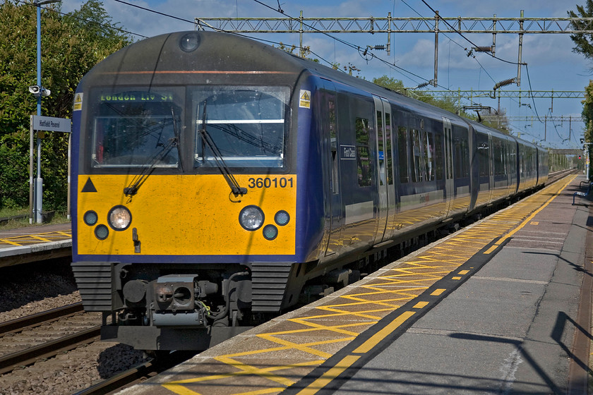 360101, LE 14.35 Colchester Town-London Liverpool Street (2F51), Hatfield Peverel station 
 Hot n the heels of the previous train, see.... https://www.ontheupfast.com/p/21936chg/29996921004/x37402-975025-caroline-07-25-willesden the 14.35 Colchester Town to Liverpool Street Greater Anglia service was running under caution as it passes Hatfield Peverel station. 360101 is one of twenty-one units ordered from Siemens just over ten years ago and that have worked exclusively on the GEML ever since. Not the most attractive design with their 'slab' front ends but they were a step-change for passengers who had endured slam-door Class 312s for many years. 
 Keywords: 360101 14.35 Colchester Town-London Liverpool Street 2F51 Hatfield Peverel station Abellio Greater Anglia Desiro