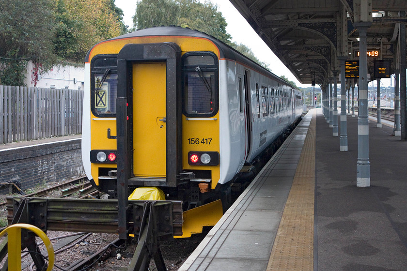 156417, LE 16.45 Norwich-Sheringham (2S26, RT), Norwich station 
 Our train back to Sheringham is seen standing at Norwich station. 156417 is waiting to work the 2S26 16.45 departure, a journey that takes just over an hour including a reversal at Cromer. 
 Keywords: 156417 16.45 Norwich-Sheringham 2S26 Norwich station