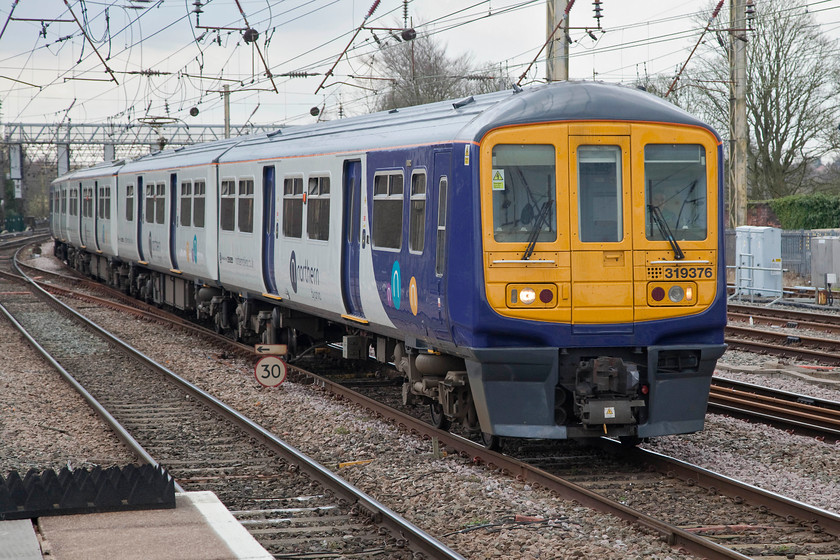 319376, NT 14.03 Liverpool South Parkway-Preston (1N87, 3L), Preston station 
 Former Thameslink 319376 arrives into Preston with the 14.03 from Liverpool South Parkway. I can't get used to seeing these units so far north. For me, they have forever been associated with the Bedford to Brighton route since Network South East introduced them in 1987. 
 Keywords: 319376 1N87 Preston station