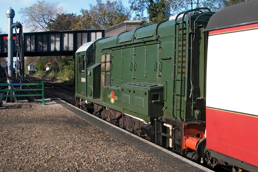 8. D3940, shunting the dining coaches, Sheringham station