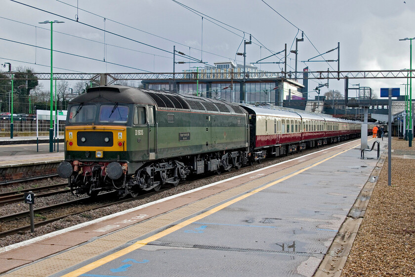 D1937, 10.11 Crewe HS-Southall LSL ECS (5Z07, 7E), Northampton station 
 With 60007 'Sir Nigel Gresley' getting putting down the power at the front for the climb to Hunsbury tunnel D1937 'Roger Hoskins MA 1925 - 2013' goes along for the ride at the rear. I don't know how much assistance it would be giving but it was doing nothing when it passed through the station here. The driver was in the front cab with a view of the last coach! The train was running as 5Z07 from Crewe to Southall LSL reading for charter work the following day. 
 Keywords: D1937 10.11 Crewe HS-Southall LSL ECS 5Z07 Northampton station LSL