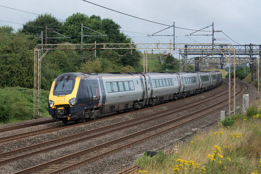 221110 & 221112, VT 06.45 Wolverhampton-London Euston (1B04, RT), Old Linslade 
 Running on yellow caution signals the driver of the 06.45 Wolverhampton to Euston would no doubt be cursing signallers allowing 'The Thanet Thunderer' charter out in front of his train at Bletchley. However, the Class 50s hauling the charter did their stuff and remained on the fast all the way to Wembley with the trailing Voyager service worked by 221110 and 221112 arriving on time at Euston. 
 Keywords: 221110 221112 06.45 Wolverhampton-London Euston 1B04 Old Linslade Avanti West Coast Voyager