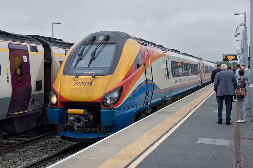 222015, EM 08.32 London St. Pancras-Sheffield (1F17, RT), Market Harborough station 
 Still wearing its East Midlands Train livery 222015 passes through Market Harborough station working the 08.32 St. Pancras to Sheffield 'fast' service. With new bi-mode Class 810 trains on order and due for delivery towards the end of next year (2022) it is likely that EMR and the owners of the units, Eversholt Rail, will spend little on them including repainting. 
 Keywords: 222015 08.32 London St. Pancras-Sheffield 1F17 Market Harborough station EMR East Midlands Railway Meridian