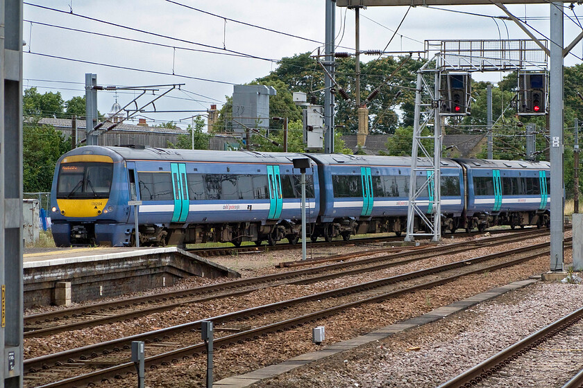 170204, LE 14.20 Ipswich-Cambridge (2W18), Cambridge station 
 The 14.20 Ipswich to Cambridge Greater Anglia service arrives at its destination having completed its fifty-five-mile journey. I am not at all sure about this rather pale China blue livery applied to GA's assets including this unit 170204. It looks a little dated now but I am sure that this will change as the franchising process relentlessly and unnecessarily rolls over again. 
 Keywords: 170204 14.20 Ipswich-Cambridge 2W18 Cambridge station Greater Anglia